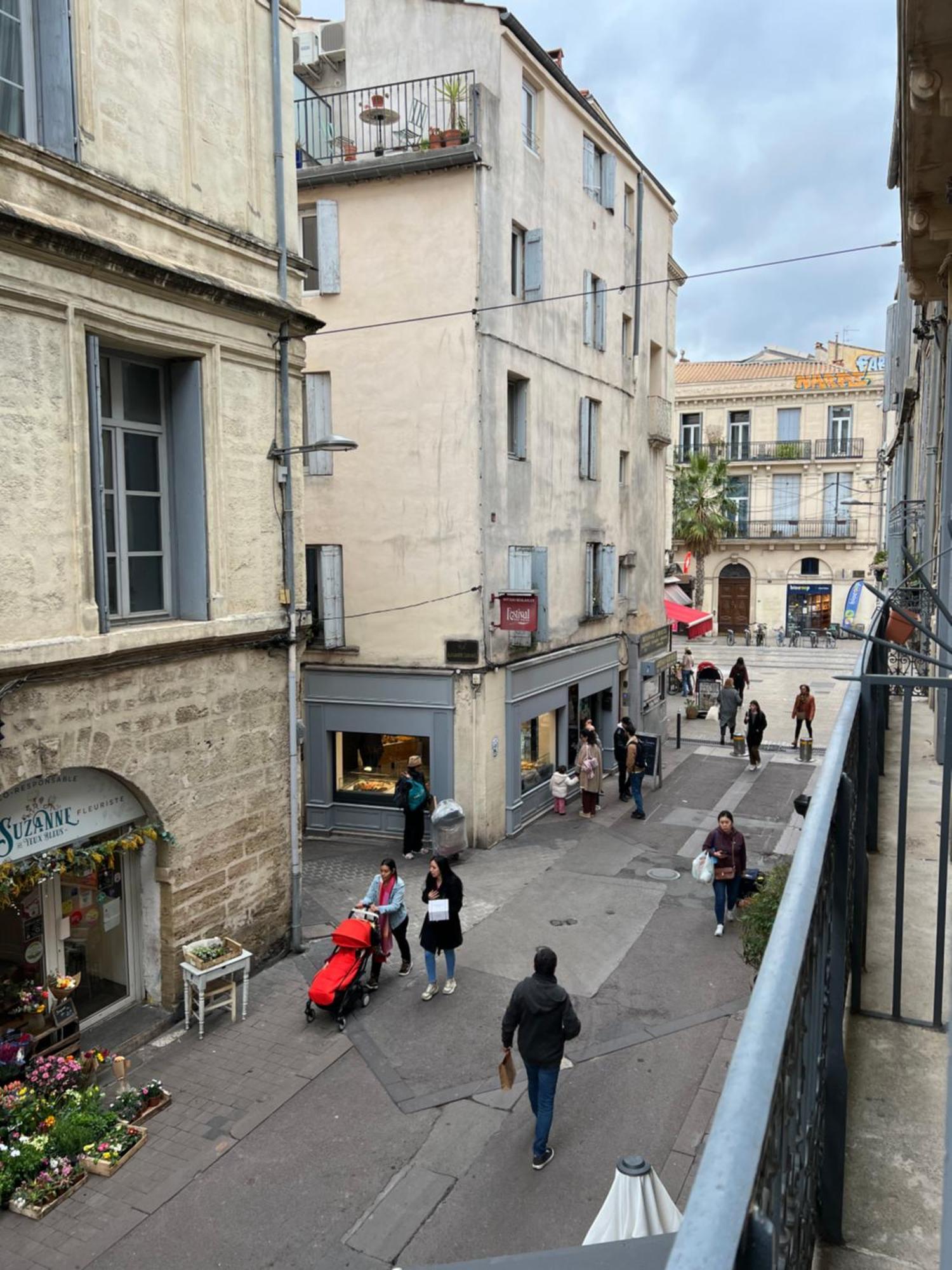Centre Historique Rue Saint Guilhem Montpellier Exterior foto